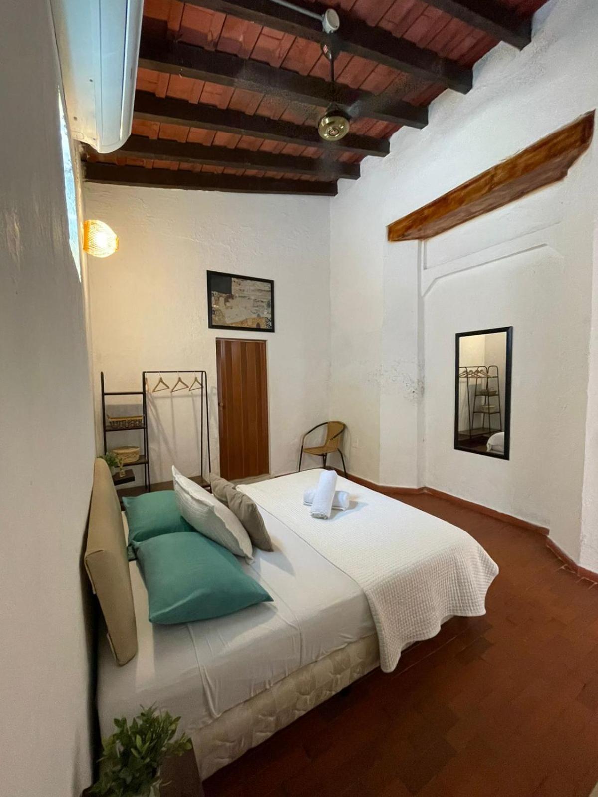 Lotus Central Hotel Santa Marta  Exterior photo