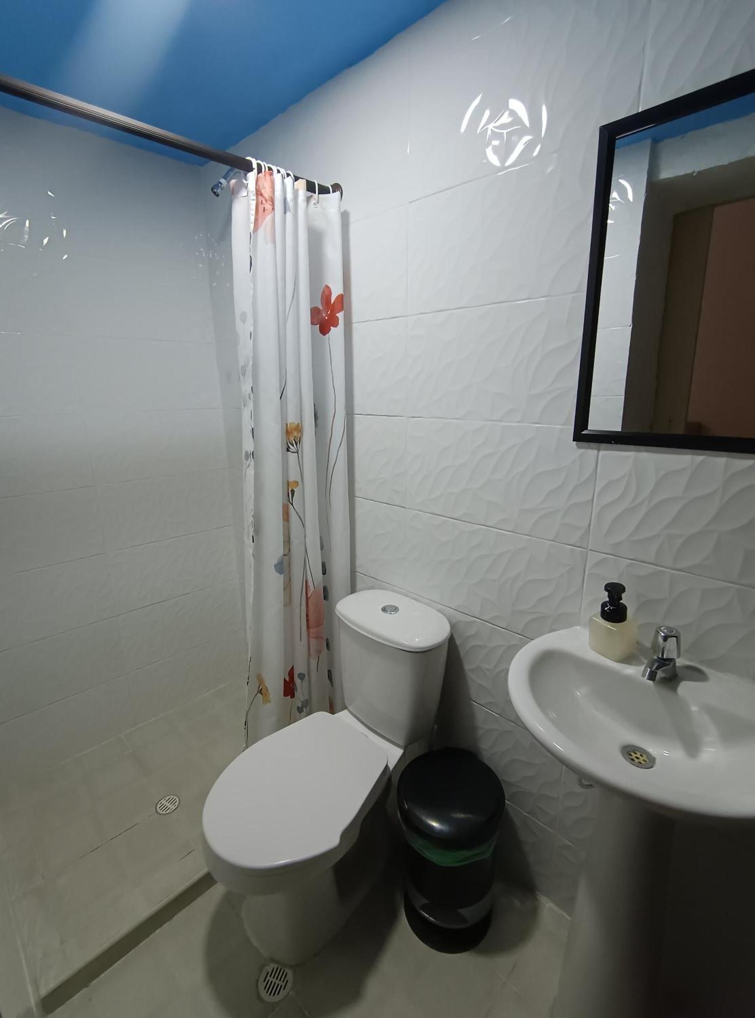 Lotus Central Hotel Santa Marta  Exterior photo