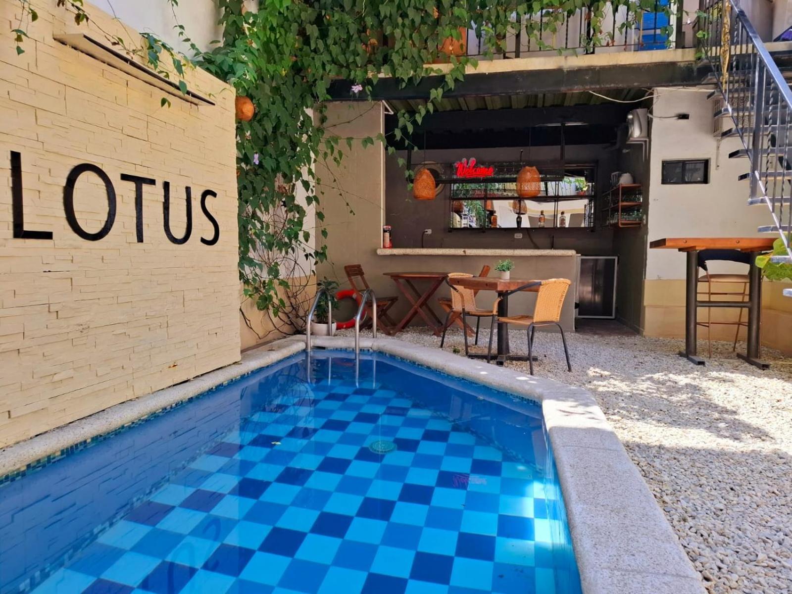 Lotus Central Hotel Santa Marta  Exterior photo